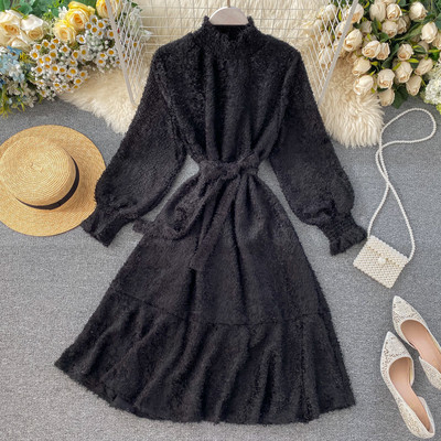 Rochie de dama cu curea si guler polo in negru, bej si alb