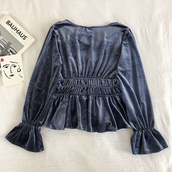 Bluză de damă modernă din catifea cu decolteu în V și mâneci lotus