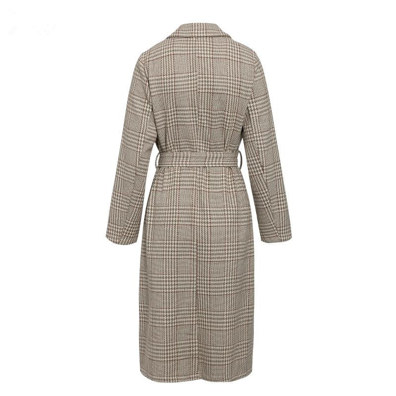 Placa de dama lunga in carouri cu centura si nasturi