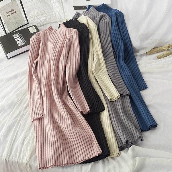 Rochie de dama de iarna larga cu model cu decolteu rotund in mai multe culori