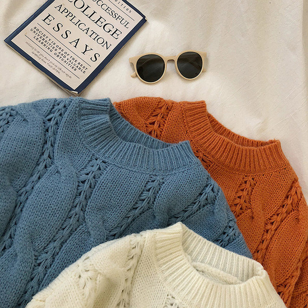 Pulover casual de dama in trei culori cu decolteu rotund si maneci lungi