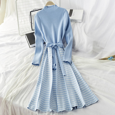 Rochie de dama de toamna-iarna cu maneci lungi in negru si albastru