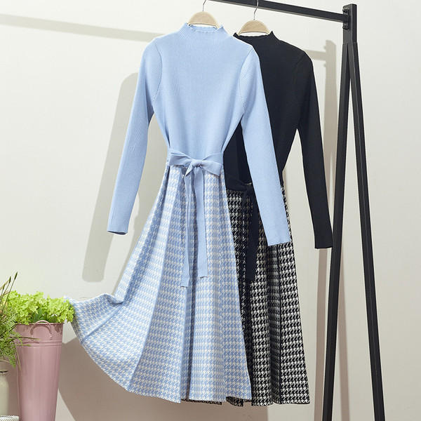 Rochie de dama de toamna-iarna cu maneci lungi in negru si albastru