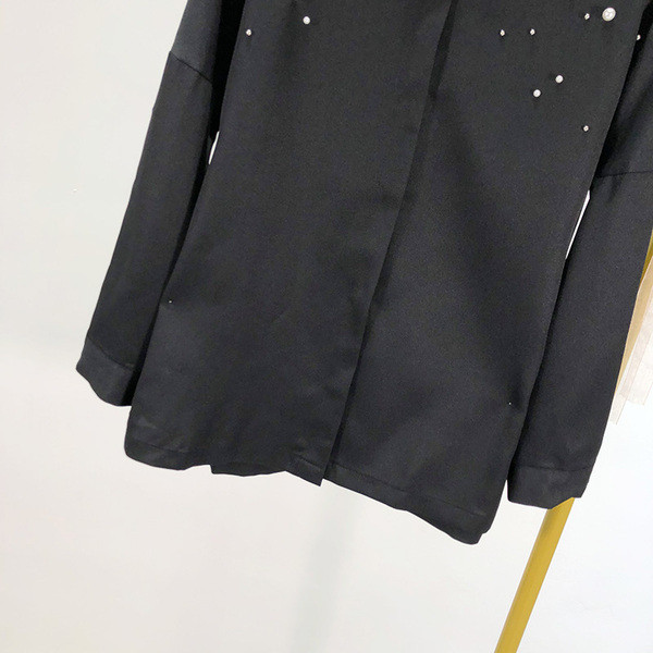 Cămașă modernă de damă model clasic în negru cu perle