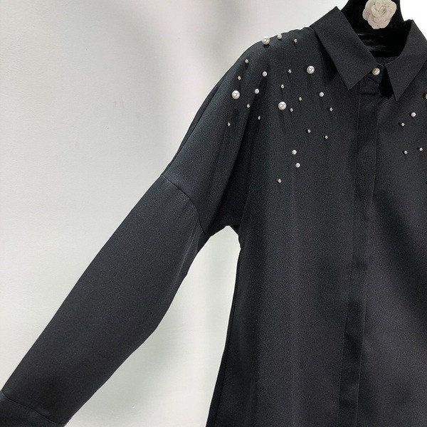 Cămașă modernă de damă model clasic în negru cu perle