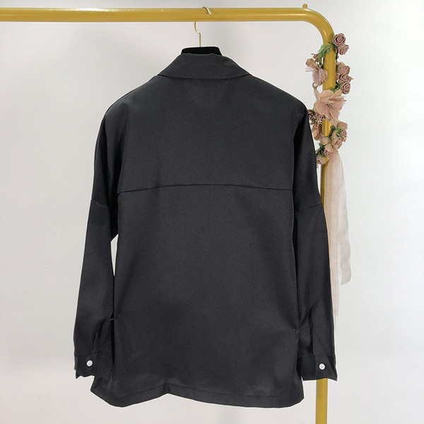 Cămașă modernă de damă model clasic în negru cu perle