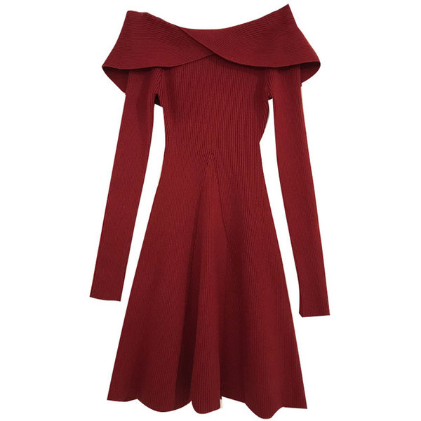 Rochie moderna de dama cu decolteu barca si maneci lungi in rosu, negru si bej