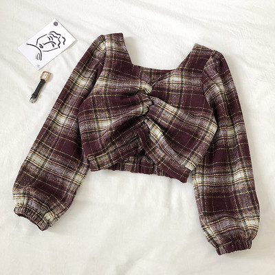 Bluză scurtă de damă în carouri în trei culori cu decolteu în V