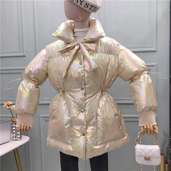 Geaca de iarna de dama cu nasturi si buzunare in roz, alb si bej