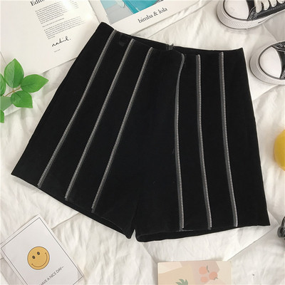 Pantaloni scurți de damă la modă cu talie înaltă în negru