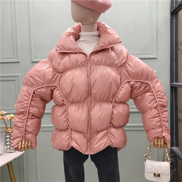 Geaca de dama moderna cu fermoar - model lat in alb, negru, roz si maro