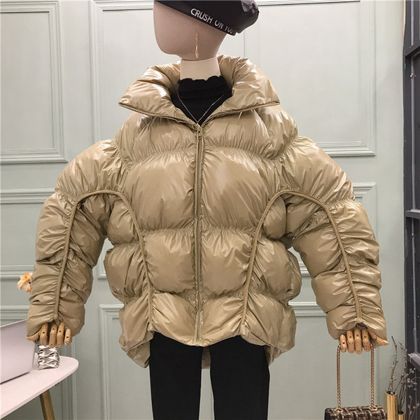 Geaca de dama moderna cu fermoar - model lat in alb, negru, roz si maro