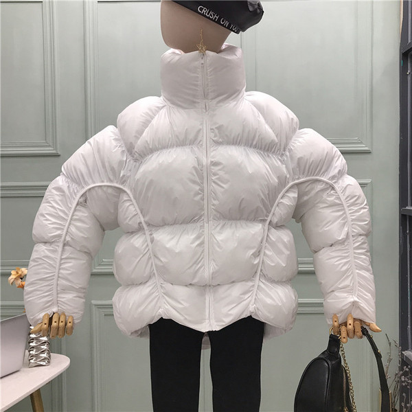 Geaca de dama moderna cu fermoar - model lat in alb, negru, roz si maro