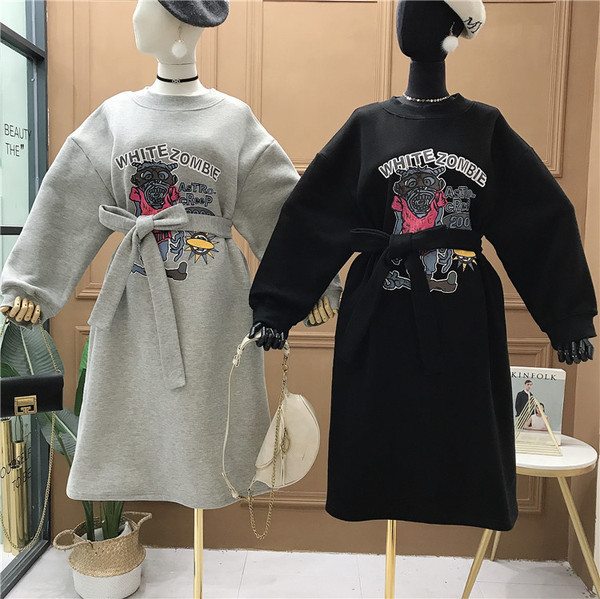 Rochie casual dama model nou cu centura si aplicatie - model larg in negru, gri si bej