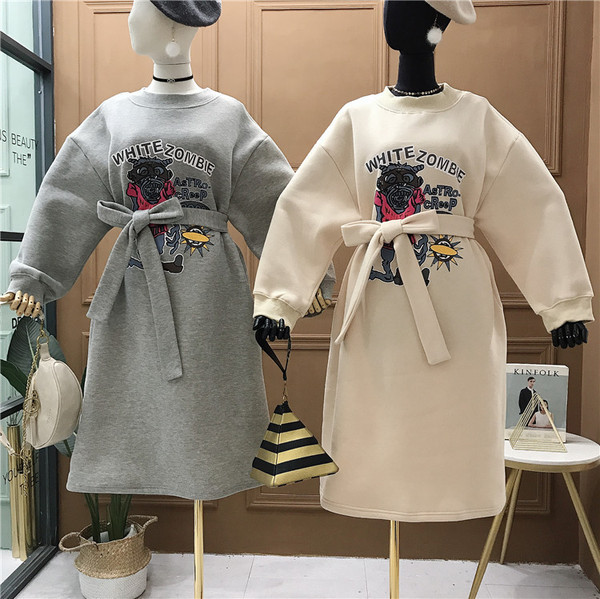 Rochie casual dama model nou cu centura si aplicatie - model larg in negru, gri si bej