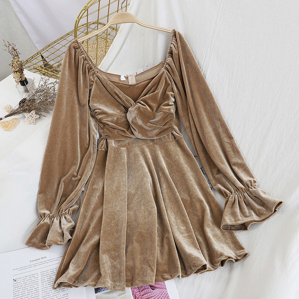 Rochie de damă elegantă din catifea, cu decolteu în V și mâneci lotus