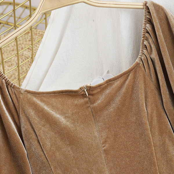 Rochie de damă elegantă din catifea, cu decolteu în V și mâneci lotus