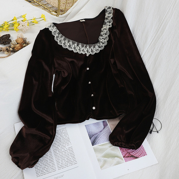 Bluza de dama in stil retro in trei culori cu dantela si nasturi