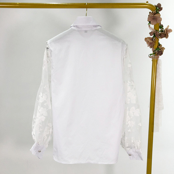 Cămașă de damă model clasic cu mâneci din tul alb