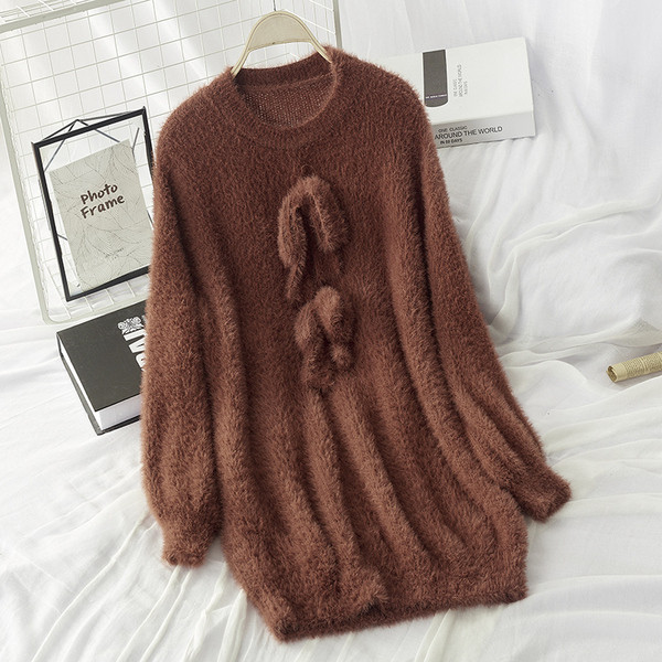 Model de dama lat si lung de iarna cu decolteu rotund in mai multe culori