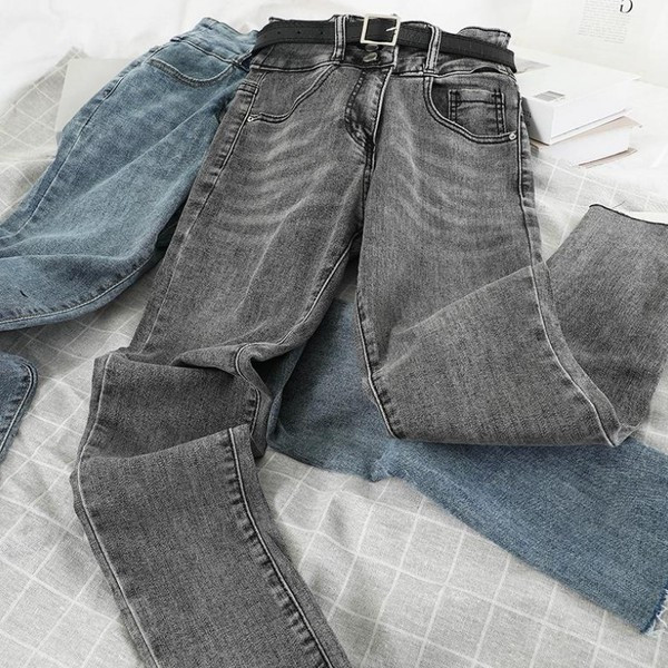 Blugi casual de dama in gri si negru cu talie inalta si nasturi