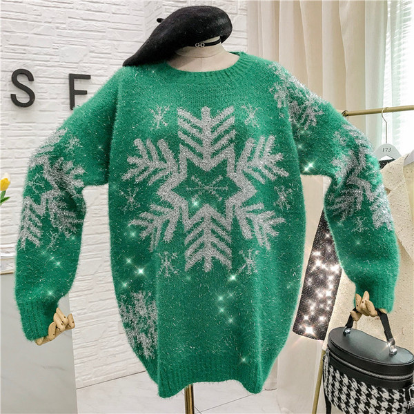 Pulover de Crăciun tricotat cu fulgi de nea și decolteu rotund în verde, negru, roșu și alb