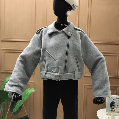 Jachetă scurtă de iarnă modernă de damă cu curea și fermoar în bej și gri