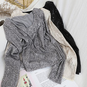 Bluză de damă modernă în trei culori cu paiete și decolteu în V