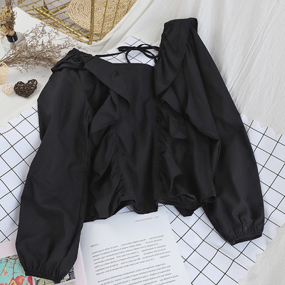 Bluză de damă în cinci culori, cu decolteu pătrat și cravate