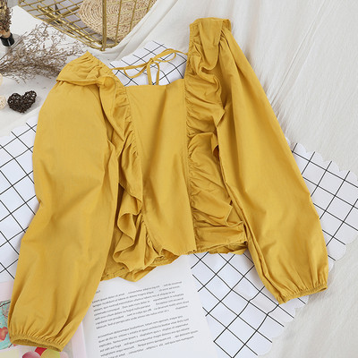 Bluză de damă în cinci culori, cu decolteu pătrat și cravate