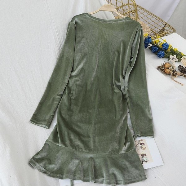 Rochie de dama din catifea cu cravate si decolteu in V