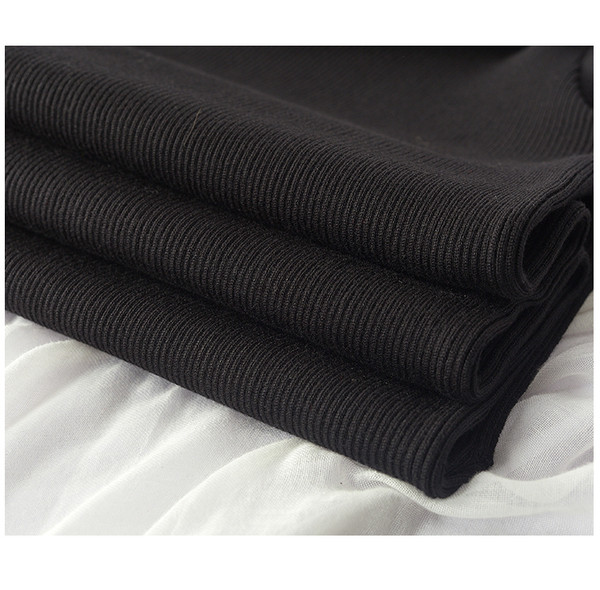 Rochie de damă de toamnă-iarnă cu glugă și fante de culoare neagră