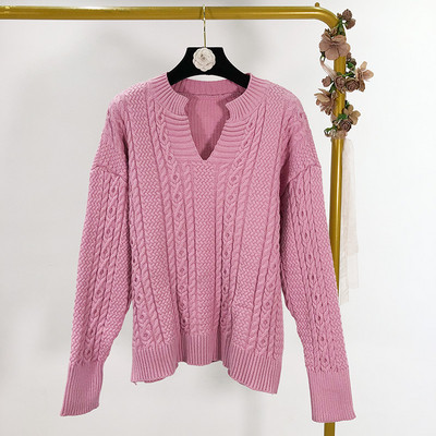 Pulover gros de dama cu decolteu spitz in galben, roz, verde si alb