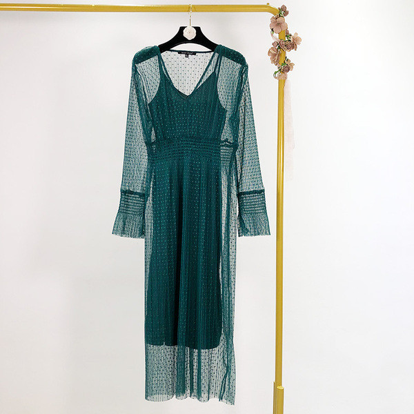 Rochie de dama moderna, lunga, din doua piese, cu decolteu in V, de culoare verde