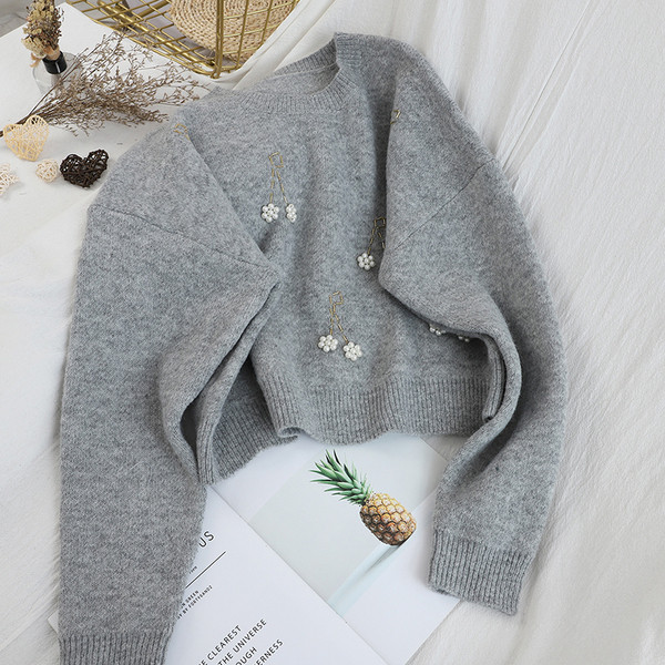 Pulover casual de dama cu margele si decolteu oval in cinci culori