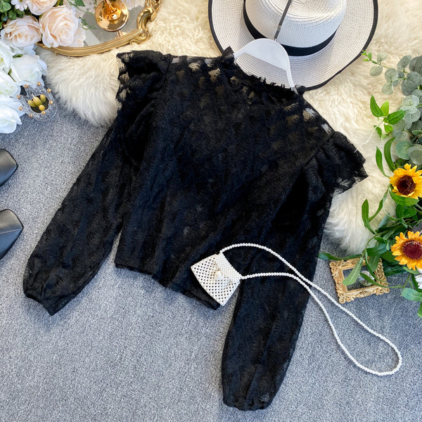 Cămașă de damă din dantelă cu bucle și guler jos în patru culori