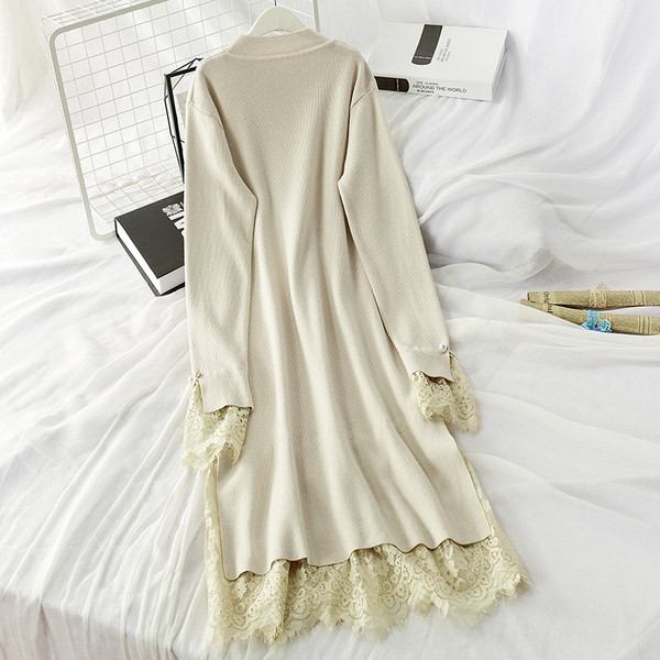 Rochie de toamna de dama cu dantela pe maneci in alb-negru