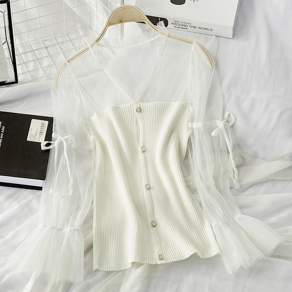 Bluză de damă cu mâneci din tul și cravate în roz, alb și negru