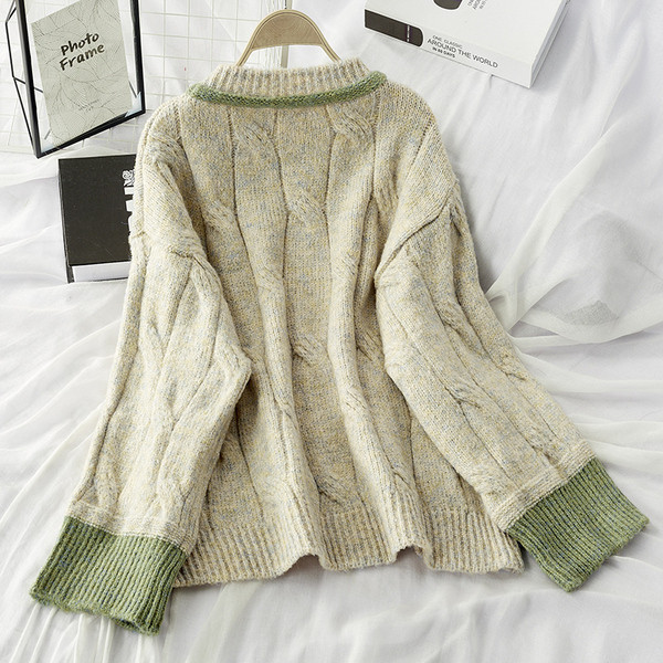 Pulover de iarna de dama cu decolteu rotund model larg in verde, bej si portocaliu