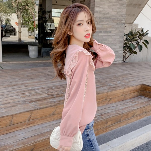 Cămașă de damă cu nasturi și dantelă la guler - model larg în alb, roz și verde