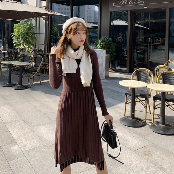 Rochie de dama plisata tricotata cu curea in bej, maro si negru