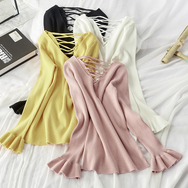 Bluza de toamna de dama cu decolteu spitz si cravate la spate