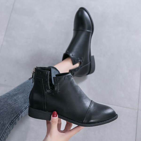 Cizme de toamna dama din piele ecologica cu toc mic gros de culoare neagra