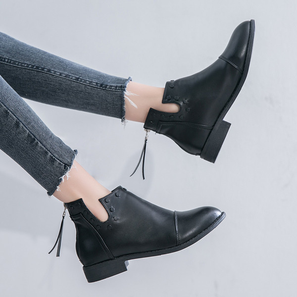 Cizme de toamna dama din piele ecologica cu toc mic gros de culoare neagra