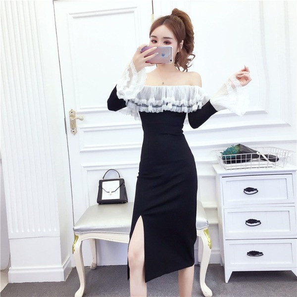 Дамска рокля с голи рамене,тюл и дантела Slim модел в черен цвят