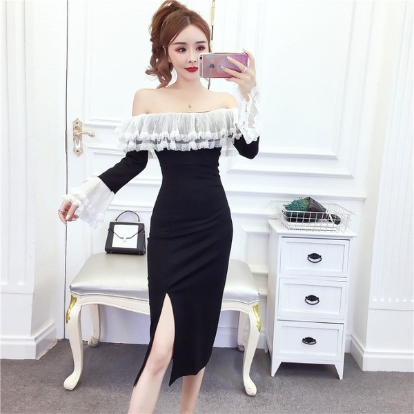 Дамска рокля с голи рамене,тюл и дантела Slim модел в черен цвят