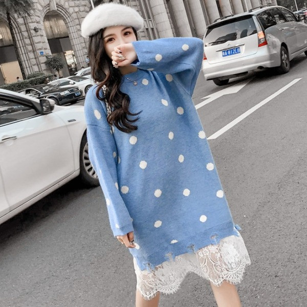 Rochie casual tricotata cu model drept albastru cu dantela