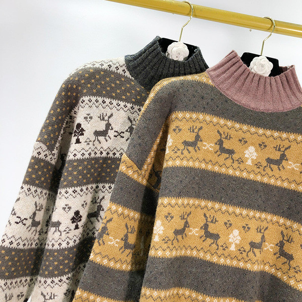 Pulover de dama toamna-iarna cu guler polo cu motive de Craciun