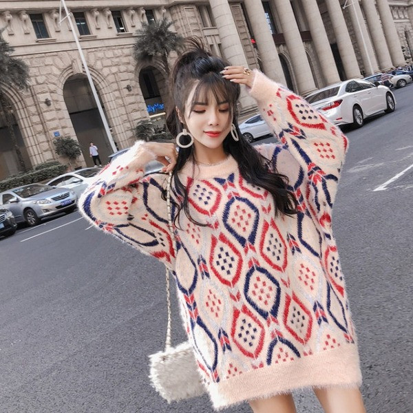 Pulover de dama modern cu decolteu rotund si model in albastru si roz