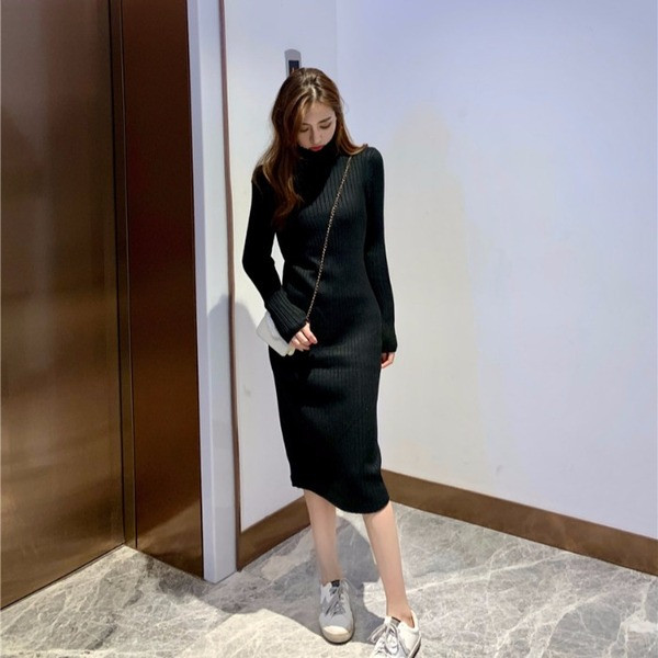 Rochie de damă tricotată până la genunchi, de culoare neagră